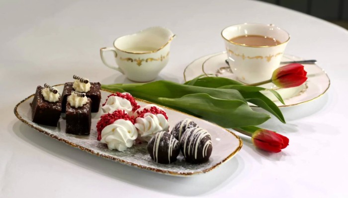 Afternoon tea finger sweets