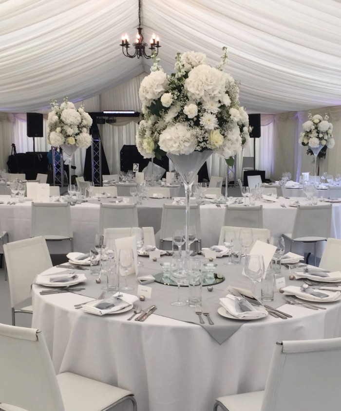 Marquee flowers by Shoots the Florist